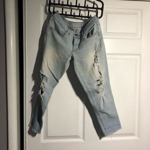 American Eagle Ripped Jegging Crop Jeans